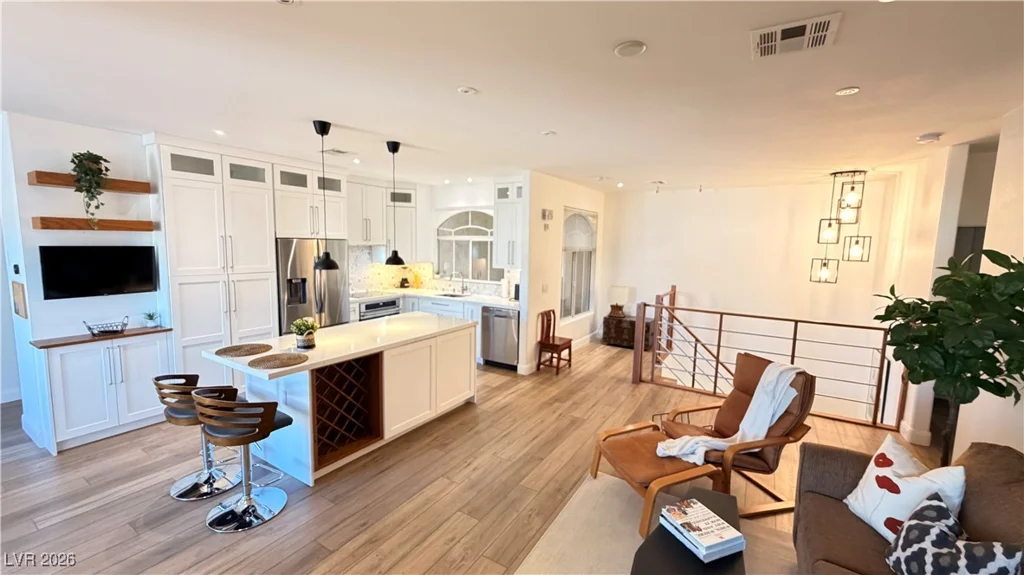 2050 Warm Springs, Henderson, NV 89014