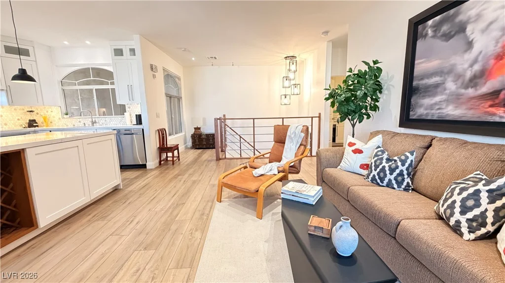 2050 Warm Springs, Henderson, NV 89014