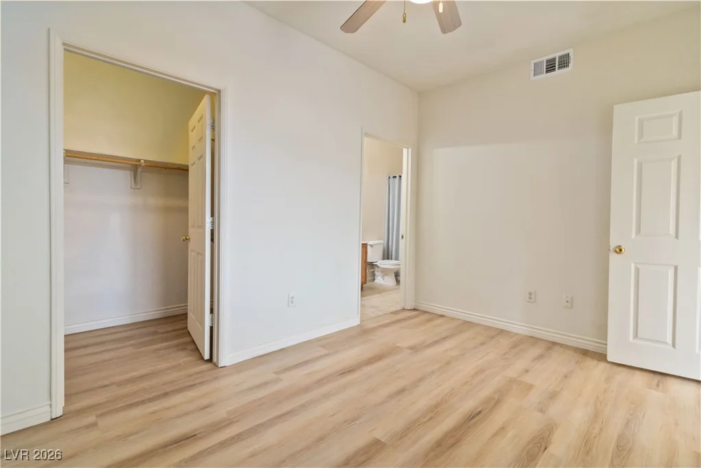 9580 Reno, Las Vegas, NV 89148