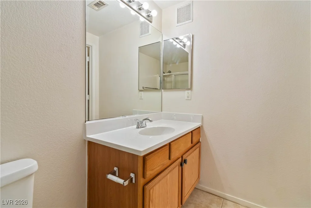 9580 Reno, Las Vegas, NV 89148