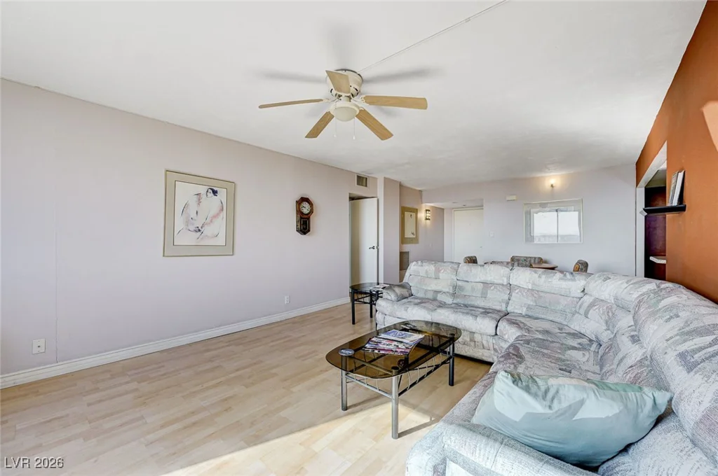 3930 University Center, Las Vegas, NV 89119
