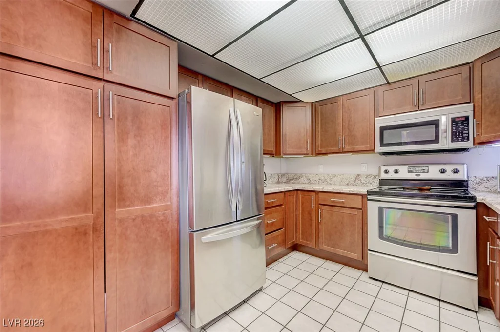 3930 University Center, Las Vegas, NV 89119