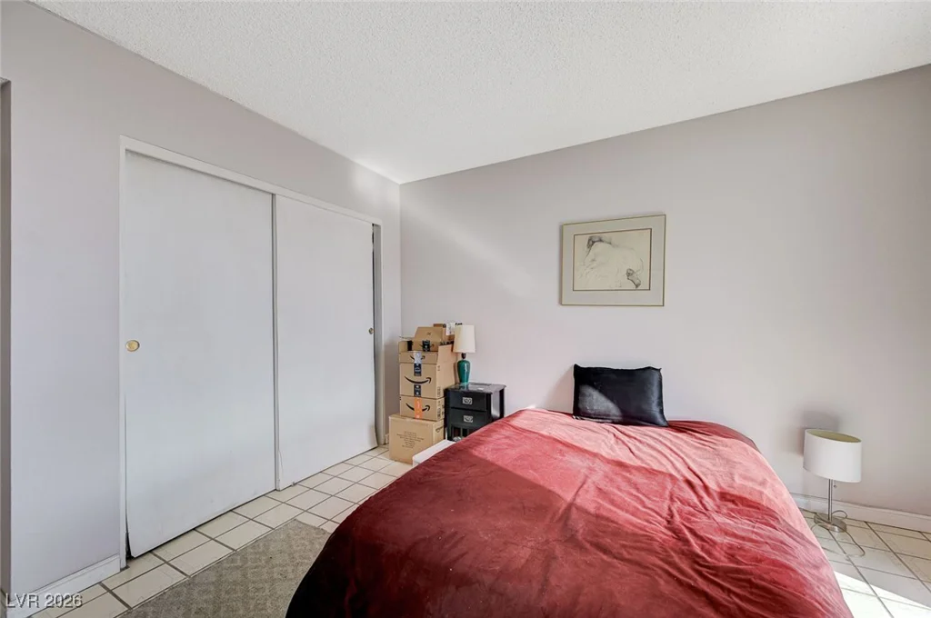 3930 University Center, Las Vegas, NV 89119