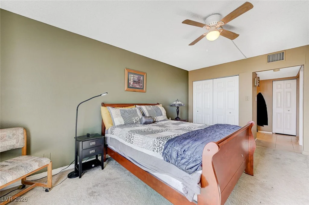 3930 University Center, Las Vegas, NV 89119