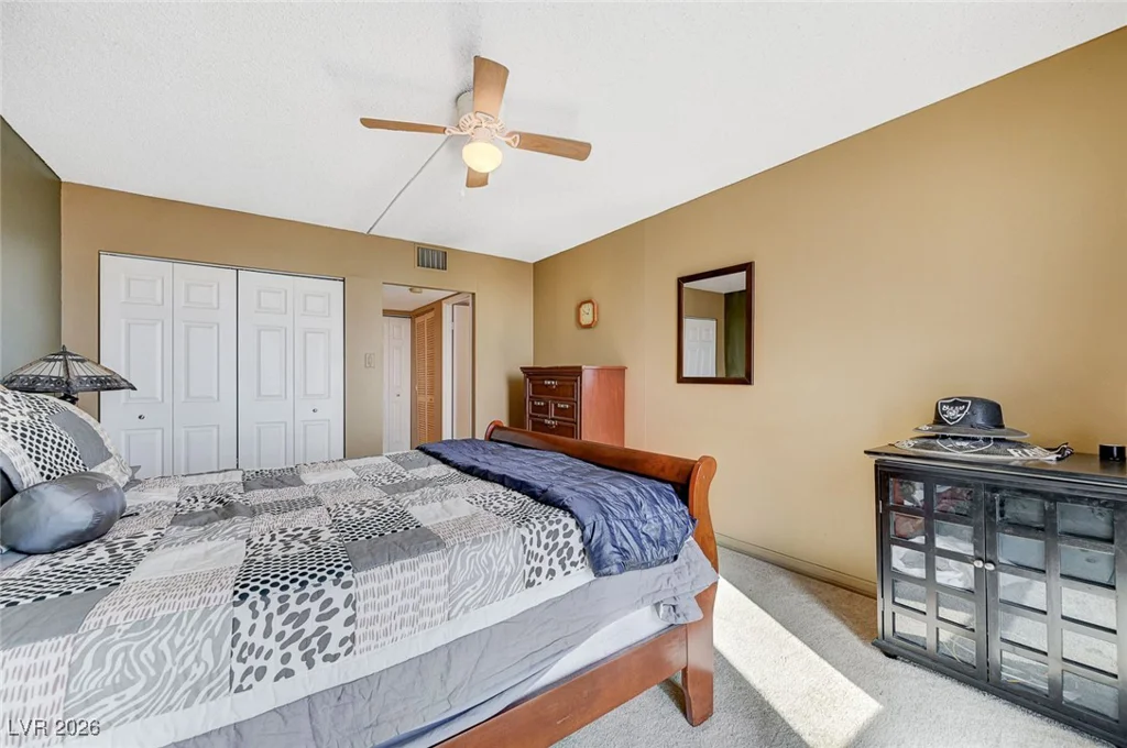 3930 University Center, Las Vegas, NV 89119