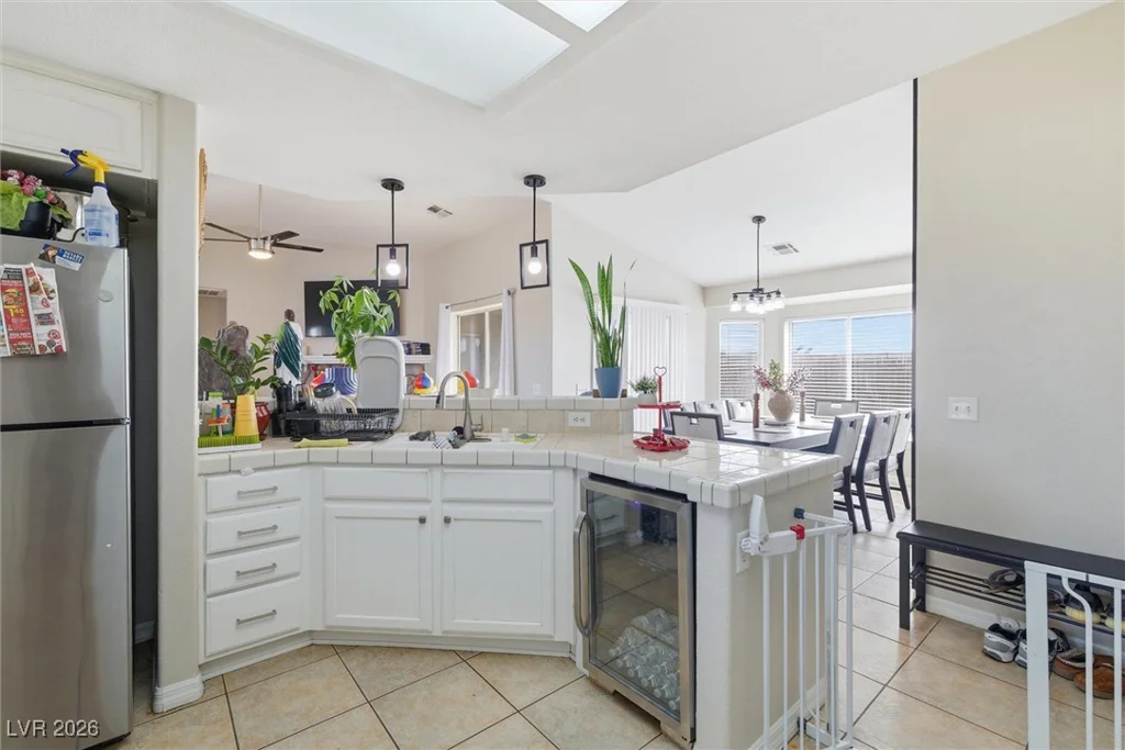 581 Leslie, Pahrump, NV 89060
