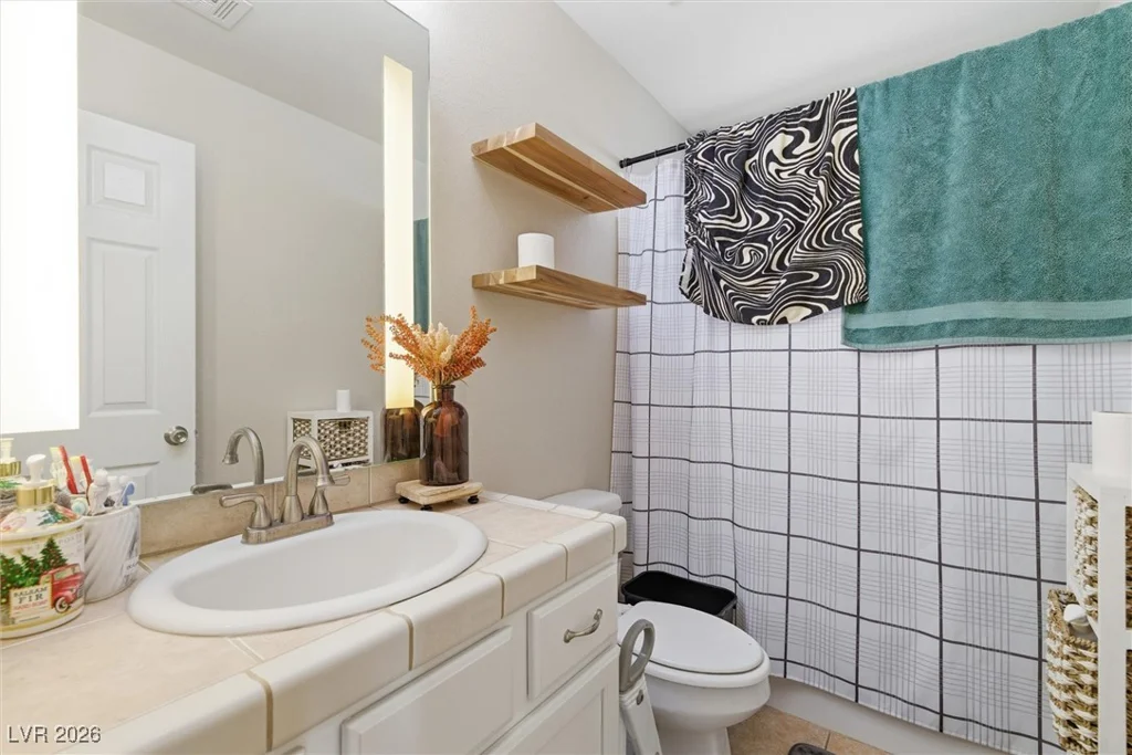 581 Leslie, Pahrump, NV 89060