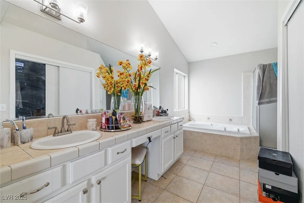 581 Leslie, Pahrump, NV 89060