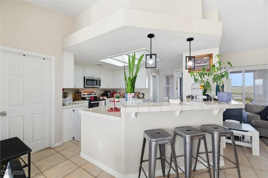 581 Leslie, Pahrump, NV 89060