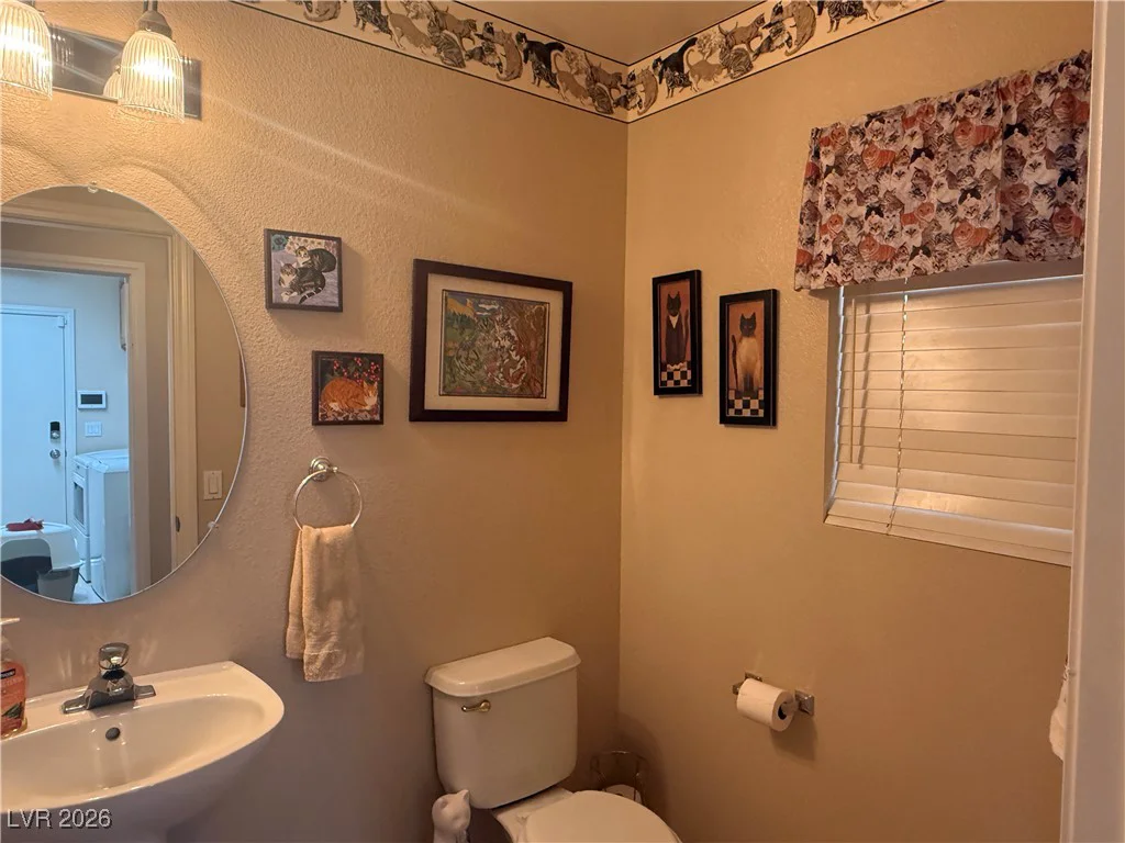 8512 Raindrop Canyon, Las Vegas, NV 89129