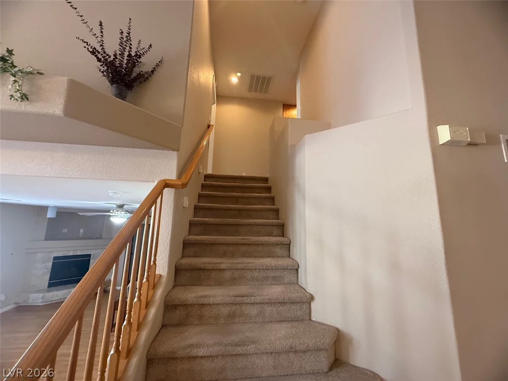 8512 Raindrop Canyon, Las Vegas, NV 89129