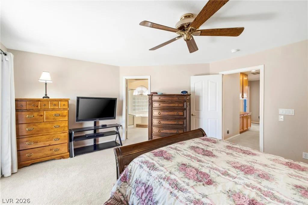 8512 Raindrop Canyon, Las Vegas, NV 89129