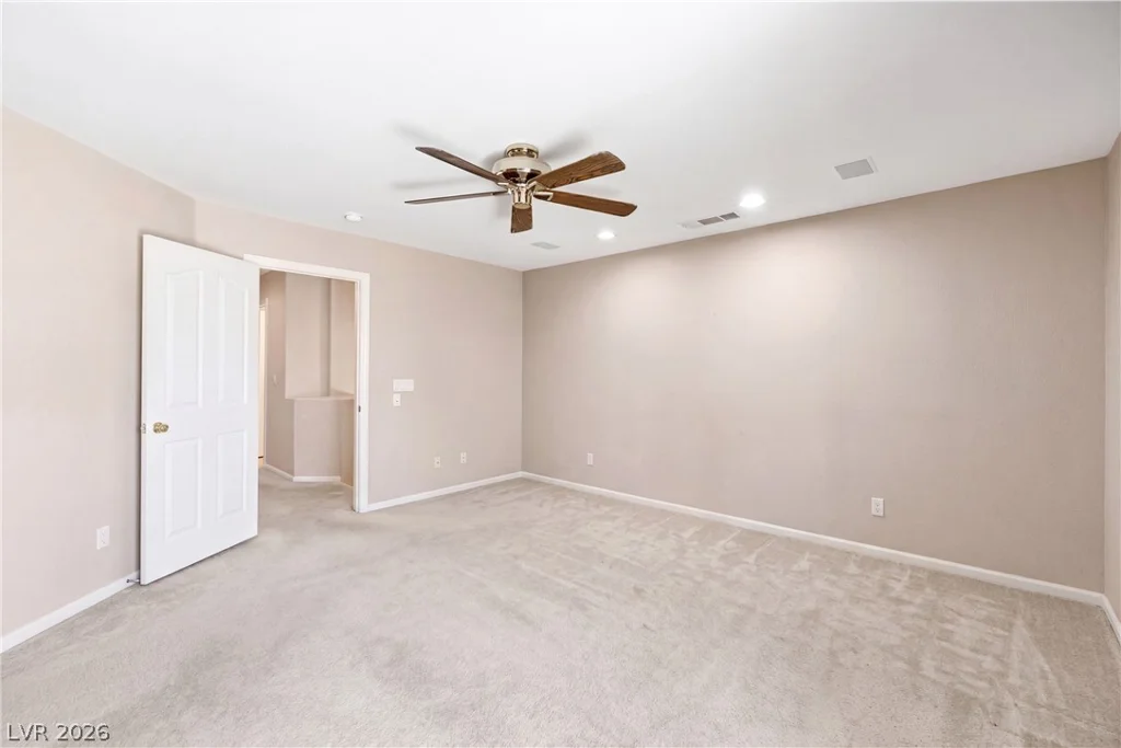 8512 Raindrop Canyon, Las Vegas, NV 89129