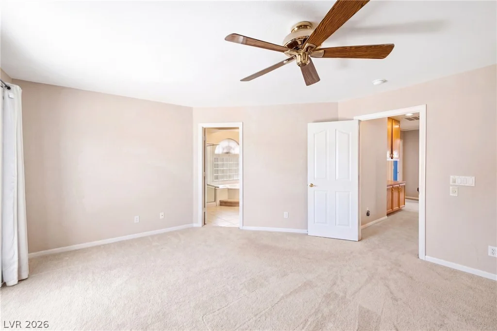8512 Raindrop Canyon, Las Vegas, NV 89129