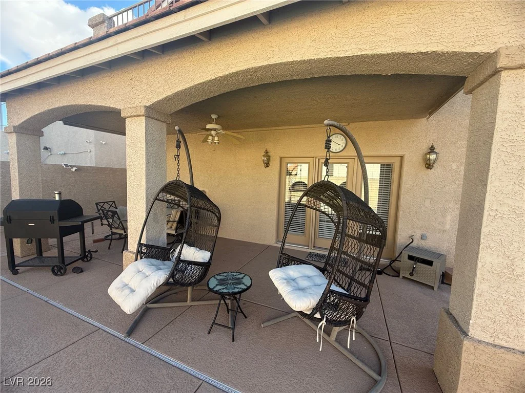 8512 Raindrop Canyon, Las Vegas, NV 89129