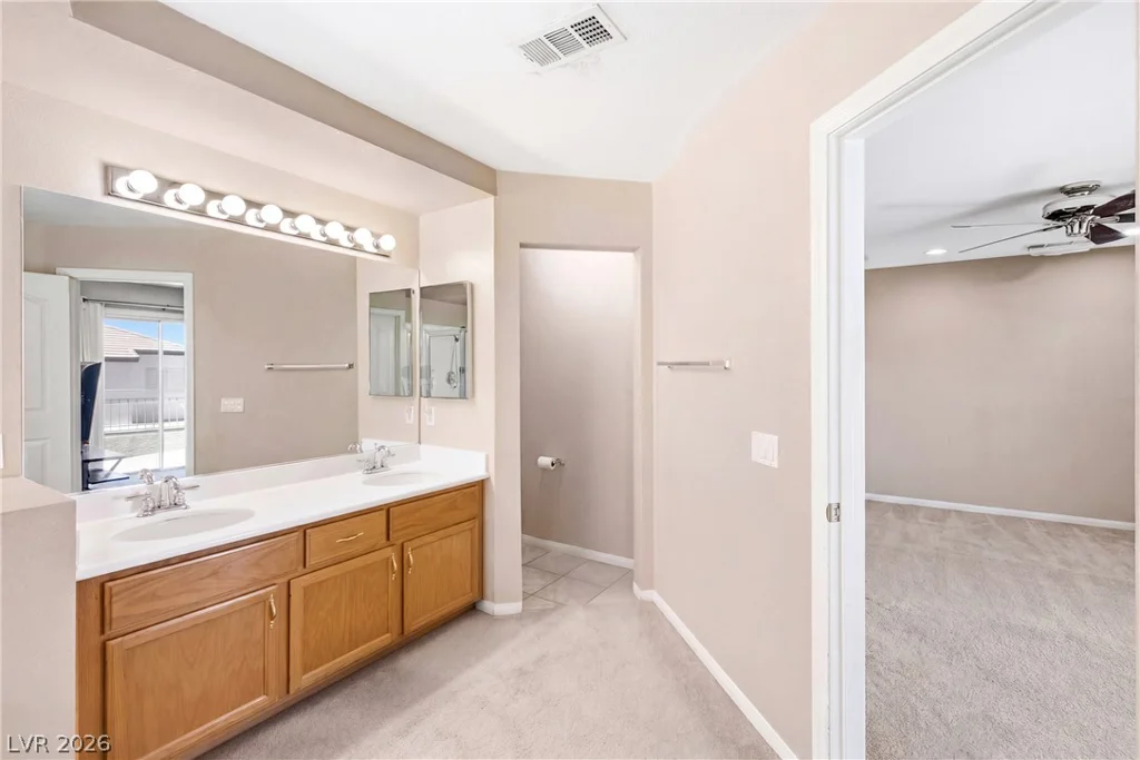 8512 Raindrop Canyon, Las Vegas, NV 89129