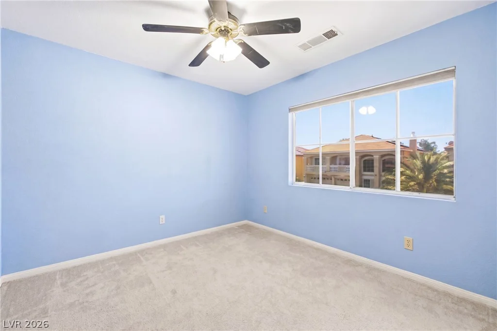 8512 Raindrop Canyon, Las Vegas, NV 89129