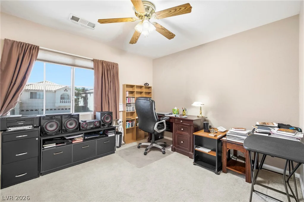 8512 Raindrop Canyon, Las Vegas, NV 89129