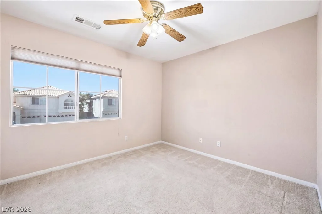 8512 Raindrop Canyon, Las Vegas, NV 89129