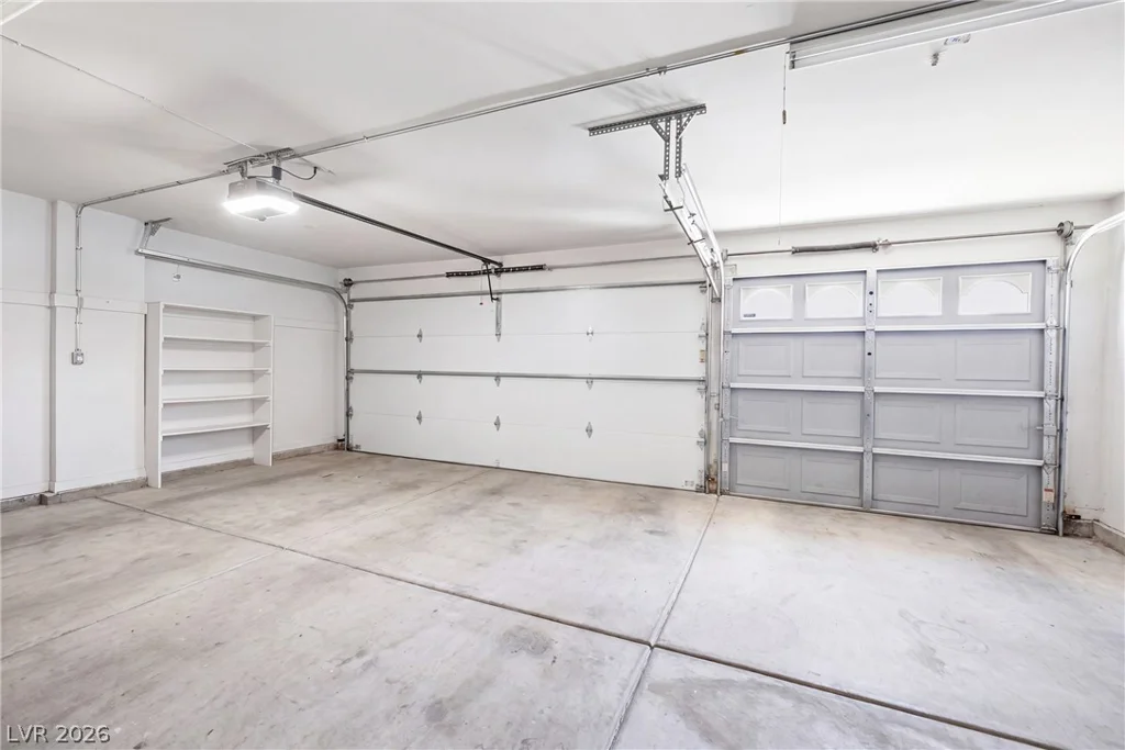 8512 Raindrop Canyon, Las Vegas, NV 89129