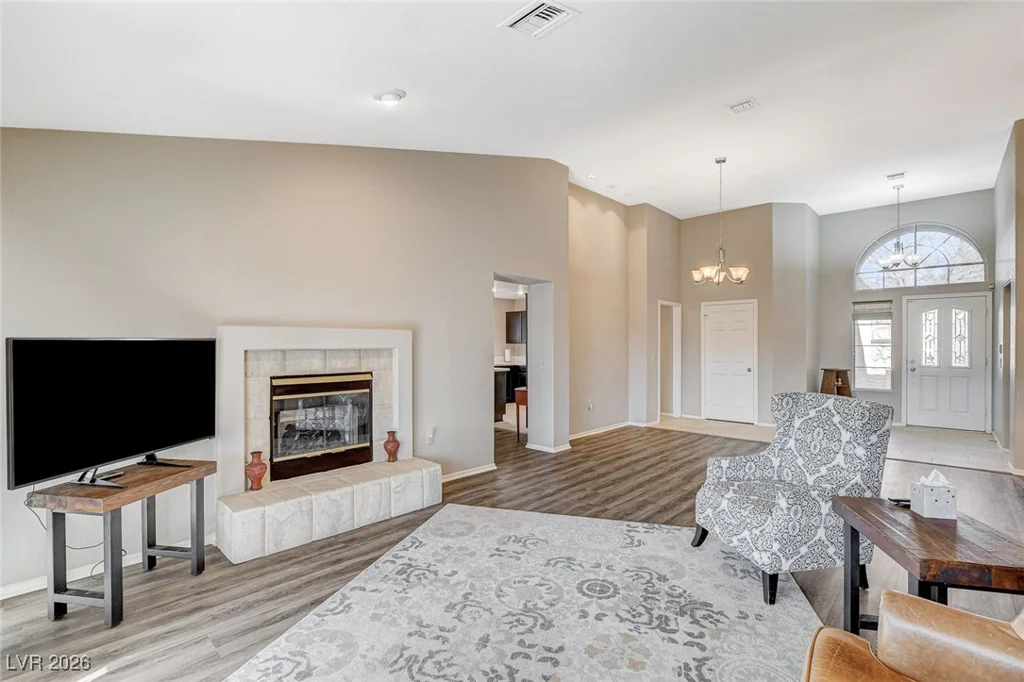 8805 Litchfield, Las Vegas, NV 89134