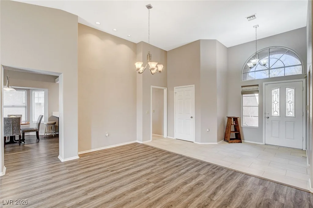 8805 Litchfield, Las Vegas, NV 89134