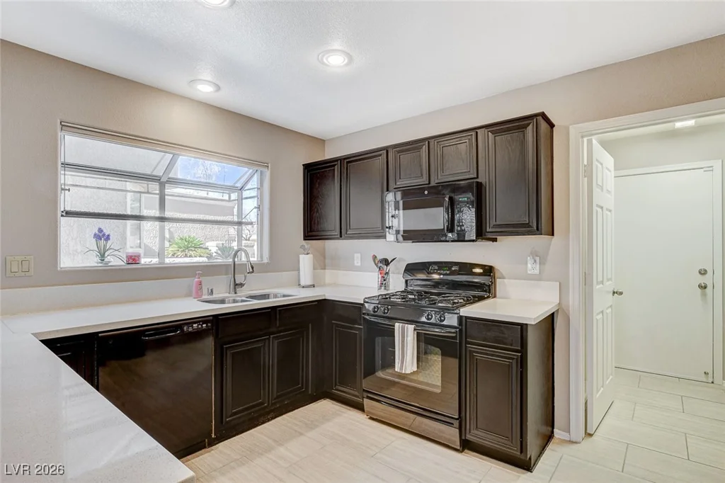 8805 Litchfield, Las Vegas, NV 89134