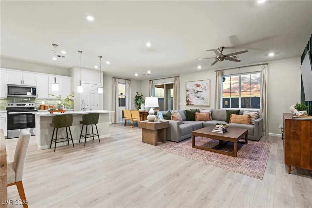 4027 Blooming Orange, Las Vegas, NV 89141
