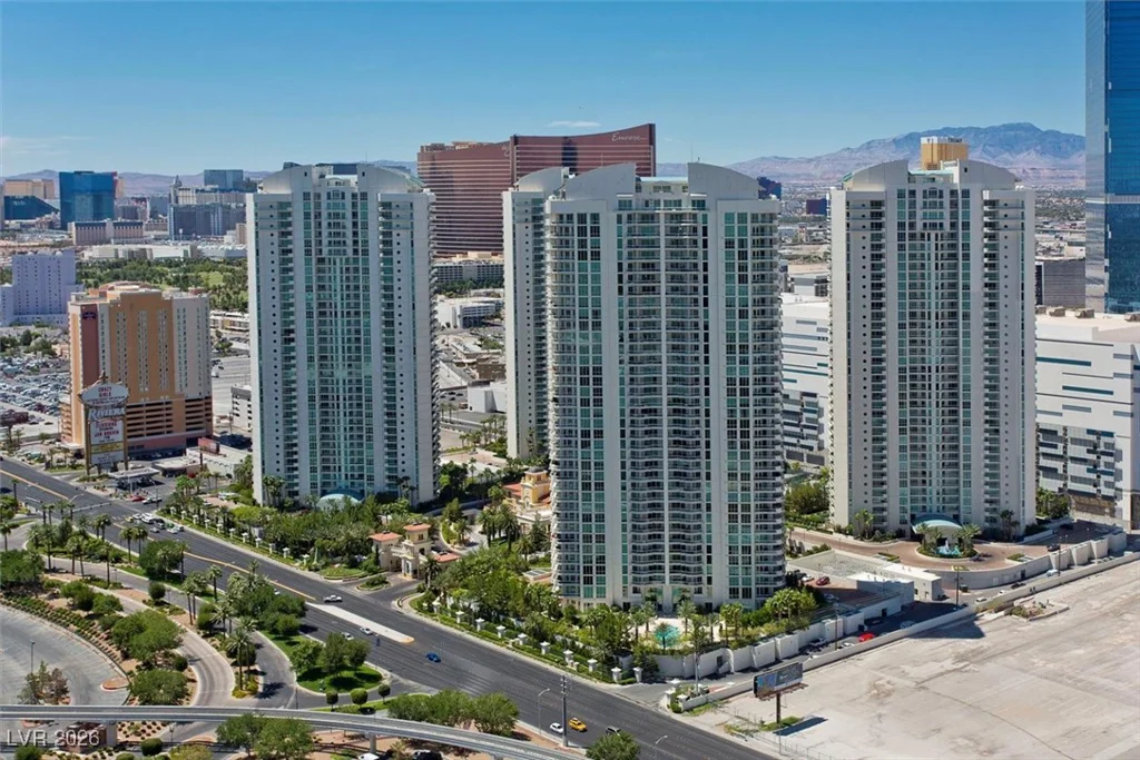 2877 Paradise, Las Vegas, NV 89109