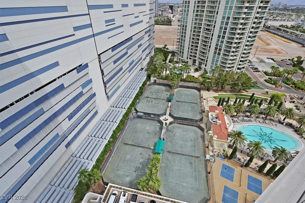 2877 Paradise, Las Vegas, NV 89109