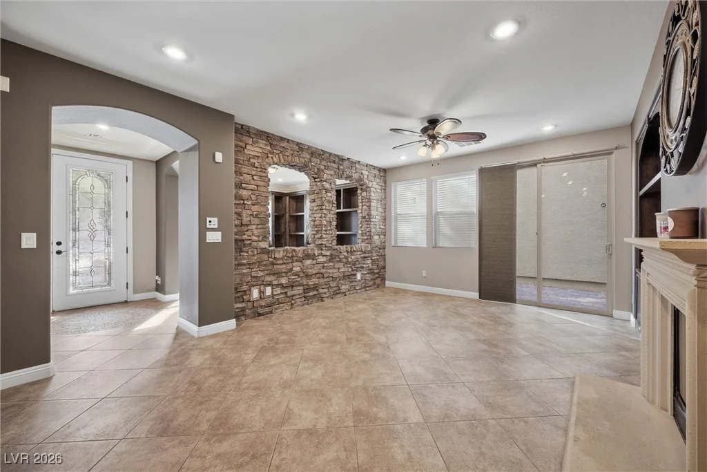 6927 Cook Inlet, Las Vegas, NV 89179