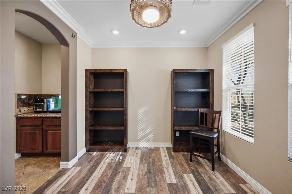 6927 Cook Inlet, Las Vegas, NV 89179