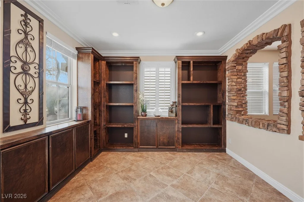 6927 Cook Inlet, Las Vegas, NV 89179