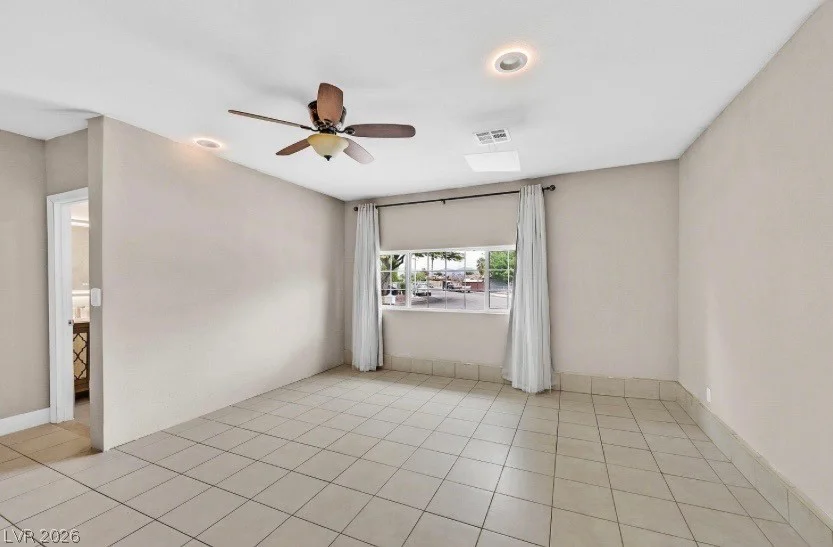 905 Vaughn, Las Vegas, NV 89101