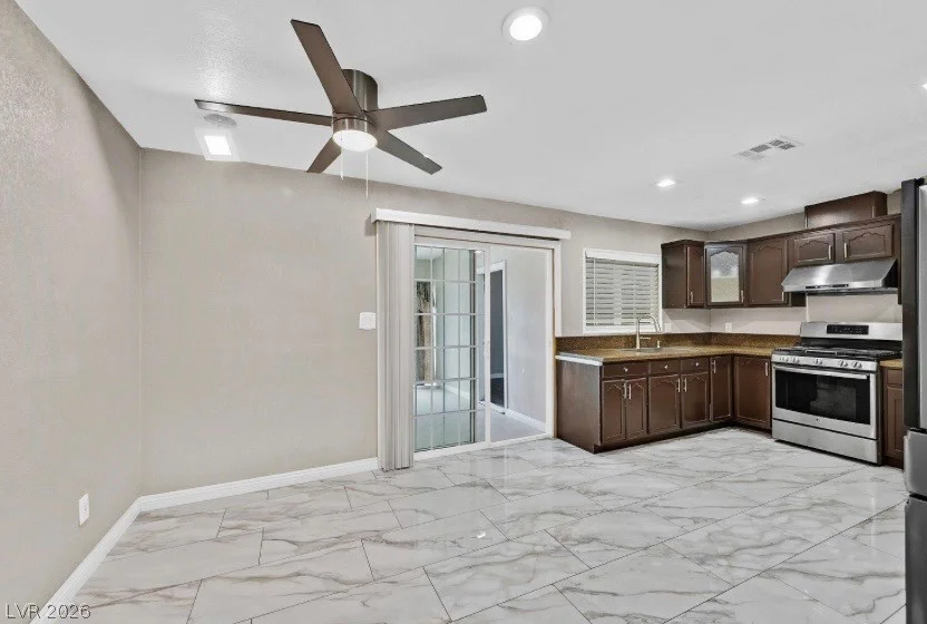 905 Vaughn, Las Vegas, NV 89101