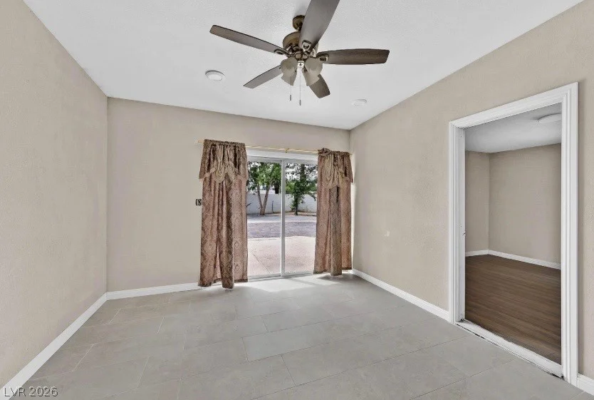 905 Vaughn, Las Vegas, NV 89101