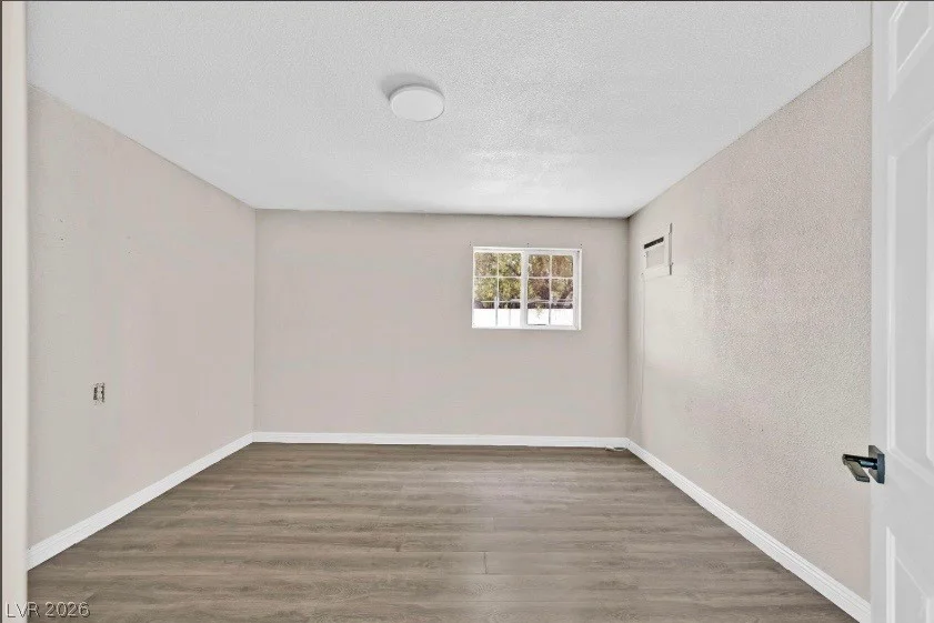 905 Vaughn, Las Vegas, NV 89101