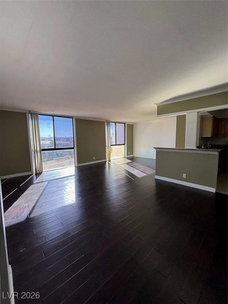 3930 University Center, Las Vegas, NV 89119