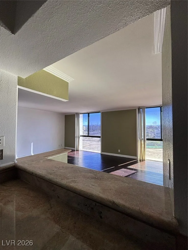 3930 University Center, Las Vegas, NV 89119