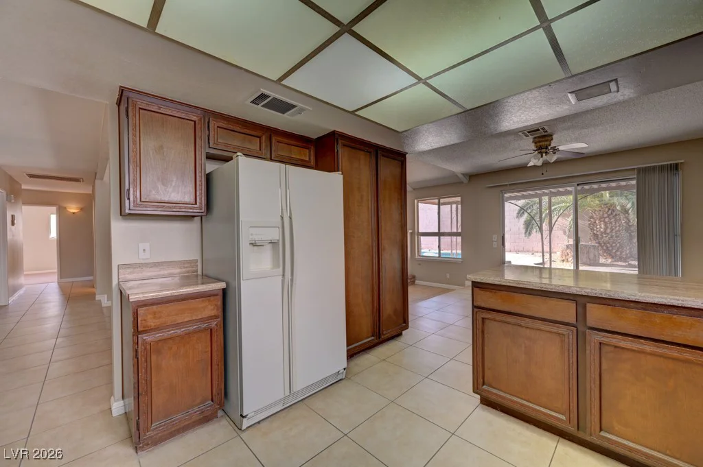 4329 Salamanca, Las Vegas, NV 89121