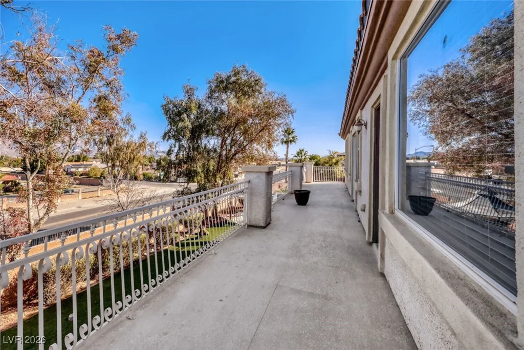 6320 Thunder Blitz, Las Vegas, NV 89131