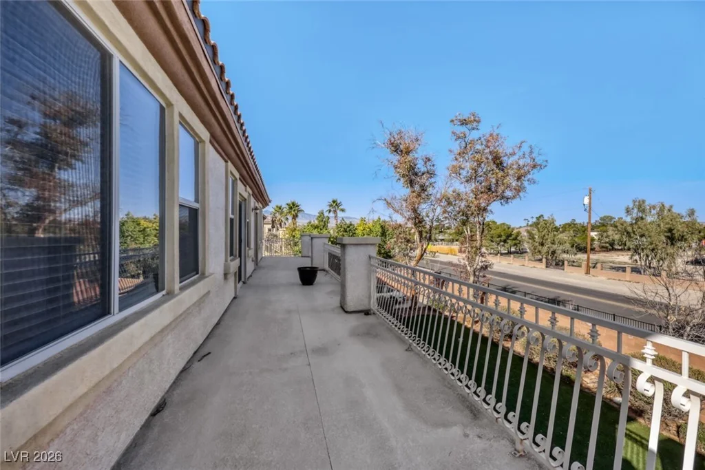 6320 Thunder Blitz, Las Vegas, NV 89131