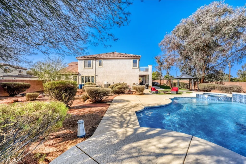 6320 Thunder Blitz, Las Vegas, NV 89131