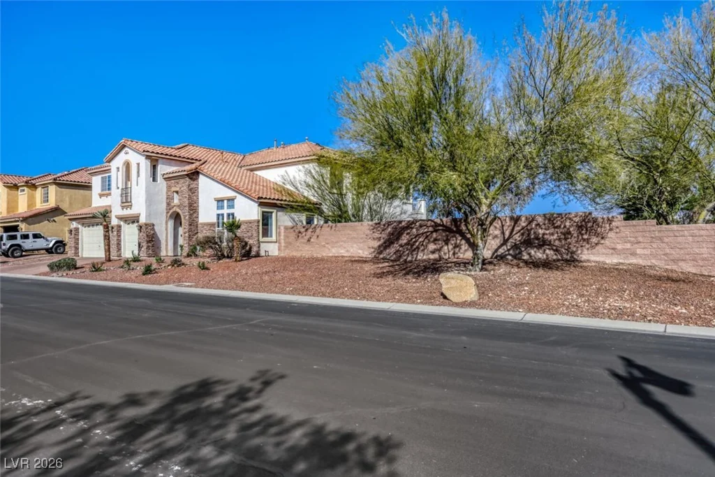 6320 Thunder Blitz, Las Vegas, NV 89131