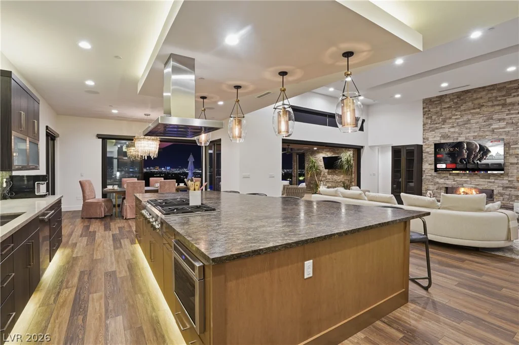 2224 Ledge Rock, Henderson, NV 89052