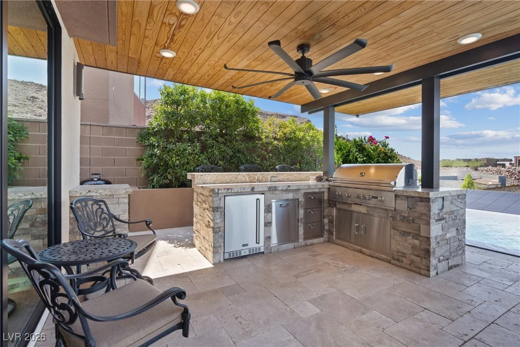 2224 Ledge Rock, Henderson, NV 89052