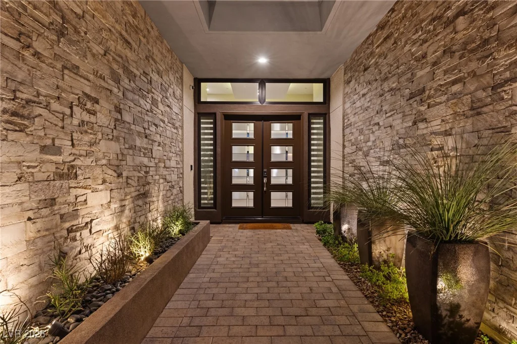 2224 Ledge Rock, Henderson, NV 89052