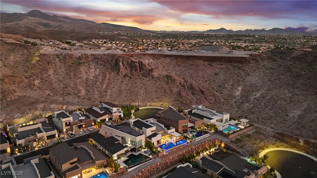 2224 Ledge Rock, Henderson, NV 89052