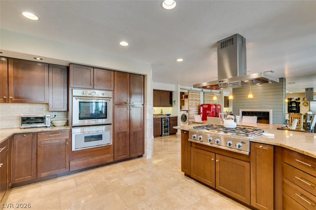 341 Simon Bolivar, Henderson, NV 89014