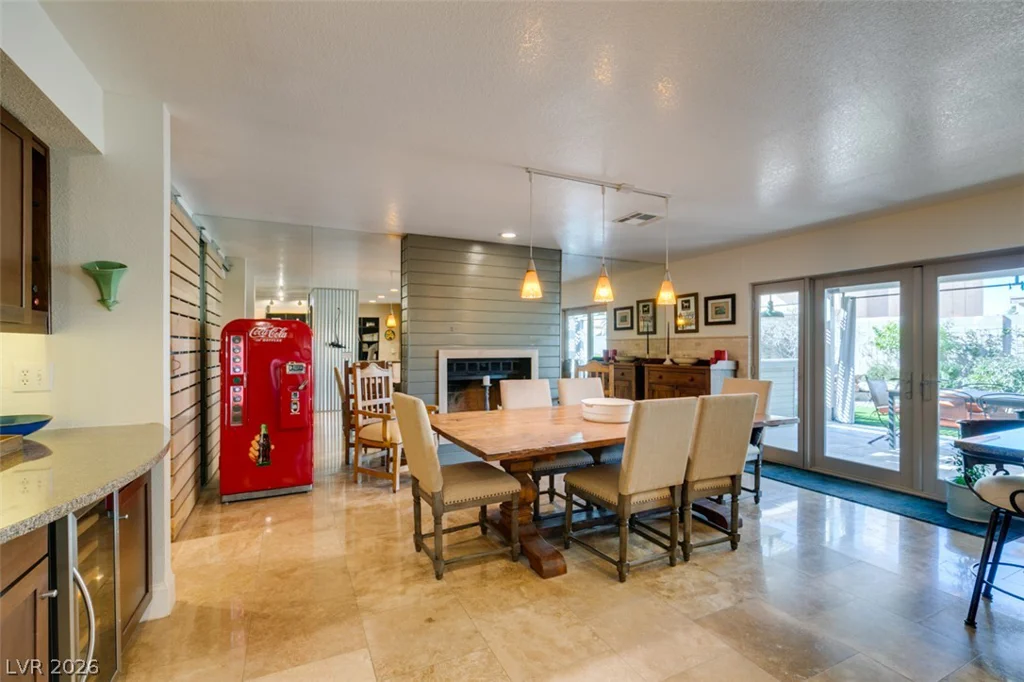 341 Simon Bolivar, Henderson, NV 89014